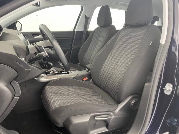 Vente en ligne Peugeot 308 SW 308 SW PureTech 130ch S&S EAT8 au prix de 18 490 €