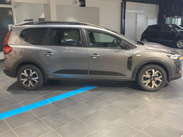 Vente en ligne Dacia Jogger  Hybrid 140 7 places au prix de 27 790 €