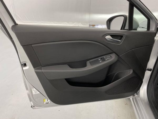 Vente en ligne Renault Clio 5 Clio Blue dCi 100 - 21N au prix de 17 990 €