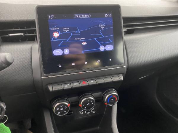 Vente en ligne Renault Clio 5 Clio Blue dCi 100 - 21N au prix de 17 990 €