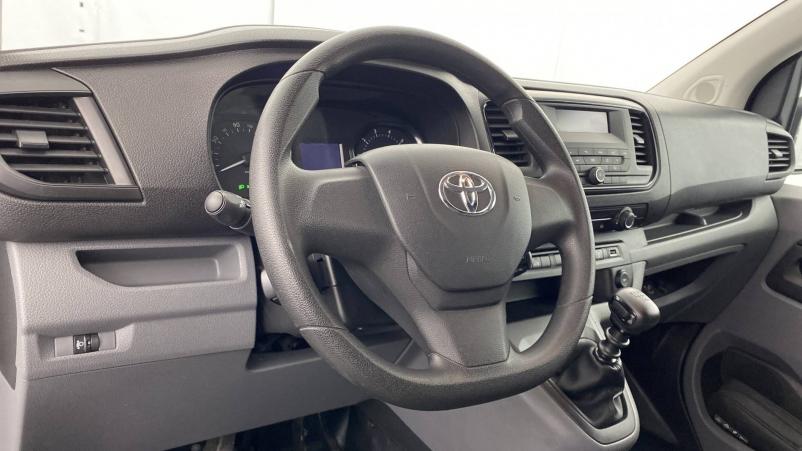 Vente en ligne Toyota Proace PROACE VAN GX L1 1.5D 100CV au prix de 26 520 €