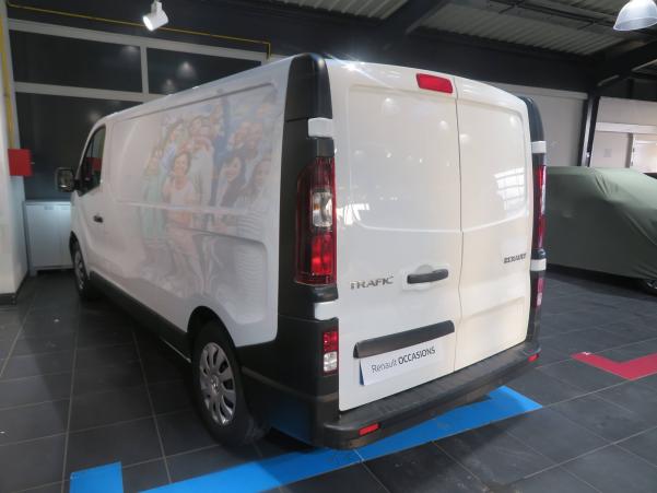 Vente en ligne Renault Trafic 3 Fourgon TRAFIC FGN L2H1 1300 KG DCI 95 au prix de 23 990 €