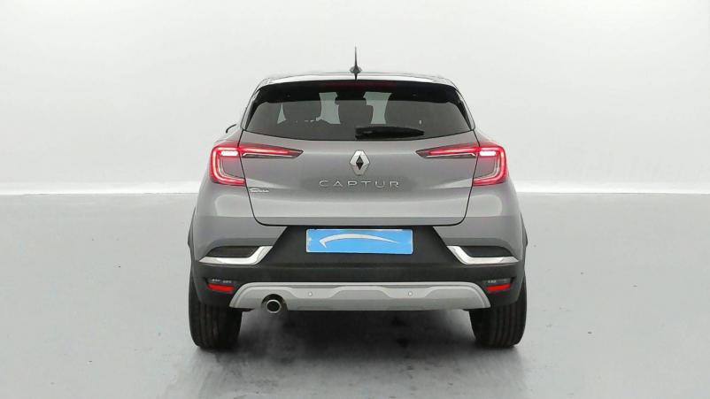 Vente en ligne Renault Captur  TCe 140 EDC - 21 au prix de 21 990 €