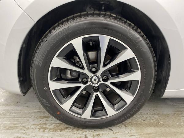 Vente en ligne Renault Clio 5 Clio TCe 90 - 21N au prix de 18 990 €