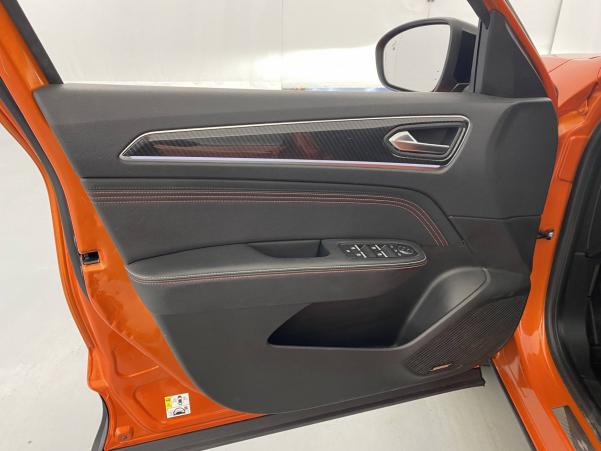 Vente en ligne Renault Arkana  E-Tech 145 au prix de 29 900 €
