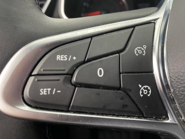Vente en ligne Renault Clio 5 Clio TCe 100 au prix de 15 100 €