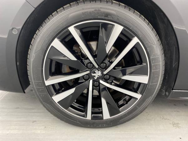 Vente en ligne Peugeot 508  BlueHDi 130 ch EAT8 au prix de 29 900 €