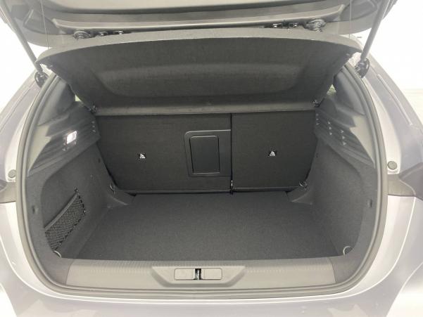 Vente en ligne Peugeot 308  PureTech 130ch EAT8 au prix de 32 800 €