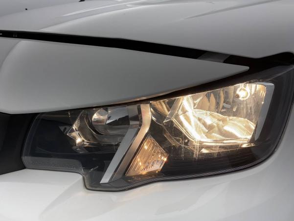 Vente en ligne Peugeot Rifter  Standard PureTech 110 S&S BVM6 au prix de 22 600 €