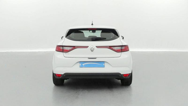 Vente en ligne Renault Megane 4 Mégane IV Berline Blue dCi 115 au prix de 17 600 €