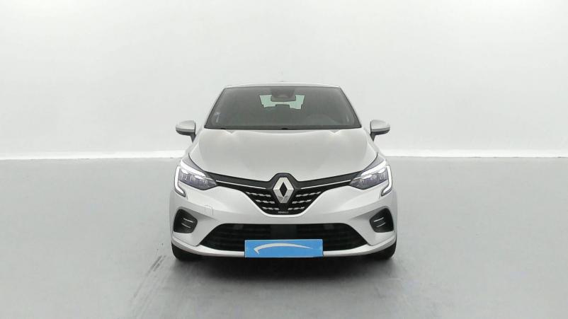 Vente en ligne Renault Clio 5 Clio E-Tech 140 au prix de 18 900 €