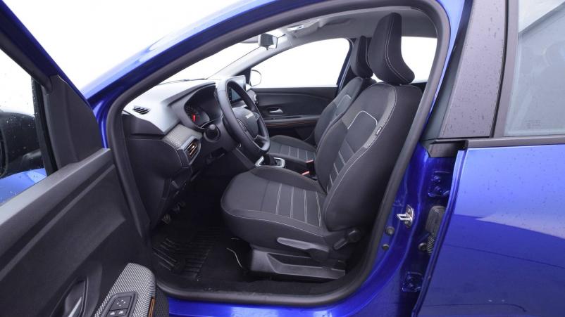 Vente en ligne Dacia Sandero  TCe 90 au prix de 18 200 €