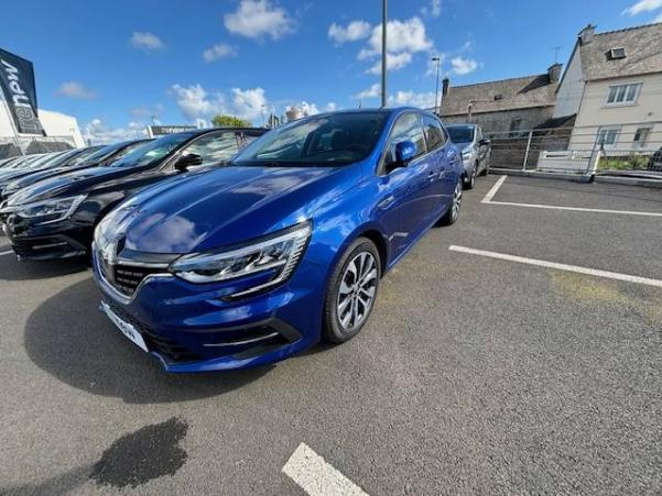Vente en ligne Renault Megane 4  Blue dCi 115 au prix de 22 900 €
