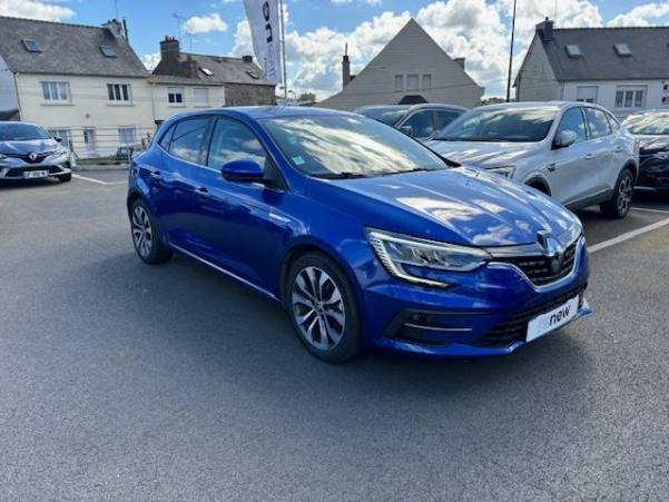 Vente en ligne Renault Megane 4  Blue dCi 115 au prix de 22 900 €