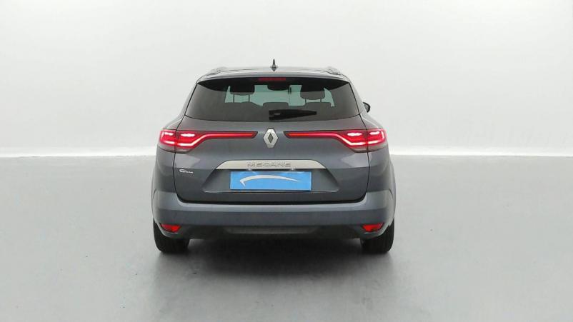 Vente en ligne Renault Megane 4 Estate Mégane IV Estate TCe 140 FAP - 21N au prix de 22 500 €