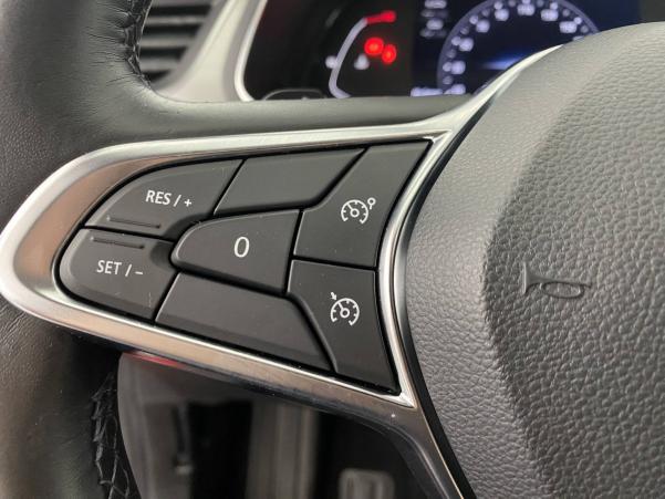 Vente en ligne Renault Captur  TCe 130 EDC FAP au prix de 22 900 €