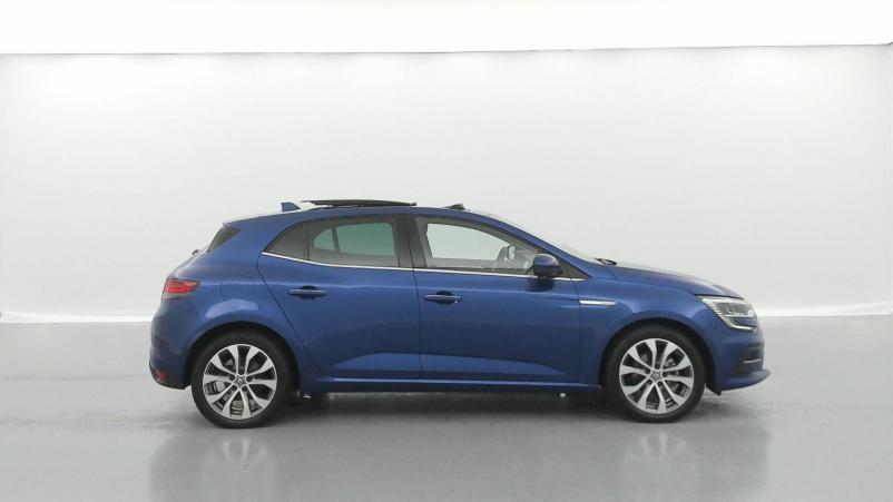 Vente en ligne Renault Megane 4  Blue dCi 115 EDC au prix de 24 990 €