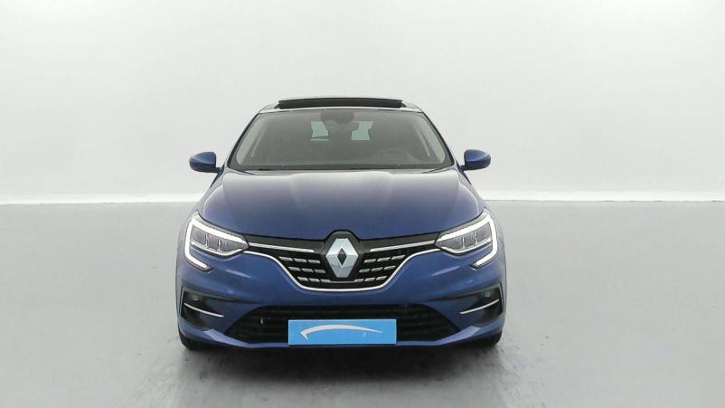 Vente en ligne Renault Megane 4  Blue dCi 115 EDC au prix de 26 600 €