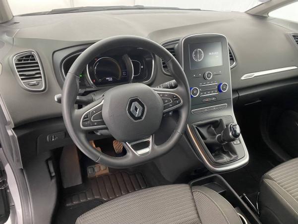 Vente en ligne Renault Grand Scenic 4 Grand Scenic TCe 140 FAP au prix de 18 900 €