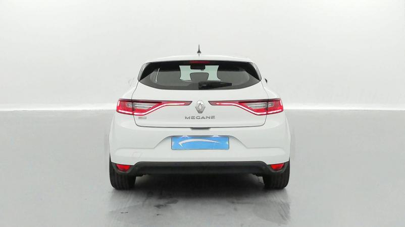 Vente en ligne Renault Megane 4 Mégane IV Berline Blue dCi 95 au prix de 16 990 €