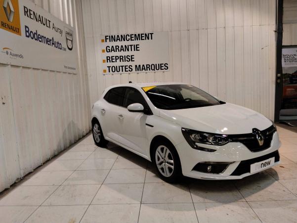 Vente en ligne Renault Megane 4 Mégane IV Berline Blue dCi 95 au prix de 16 990 €