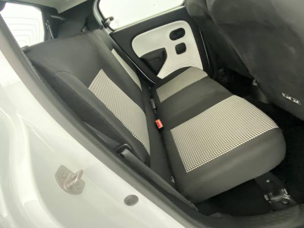 Vente en ligne Renault Twingo 3  1.0 SCe 70 E6C au prix de 8 490 €
