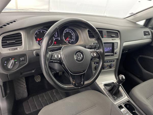 Vente en ligne Volkswagen Golf  1.2 TSI 105 BlueMotion Technology au prix de 13 490 €