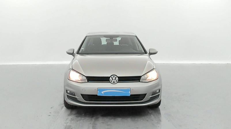 Vente en ligne Volkswagen Golf  1.2 TSI 105 BlueMotion Technology au prix de 13 490 €