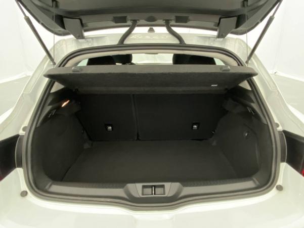 Vente en ligne Renault Megane 4 Mégane IV Berline Blue dCi 95 au prix de 13 990 €