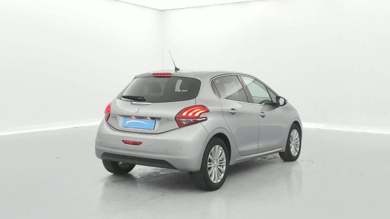 Vente en ligne Peugeot 208  PureTech 82ch S&S BVM5 au prix de 14 990 €