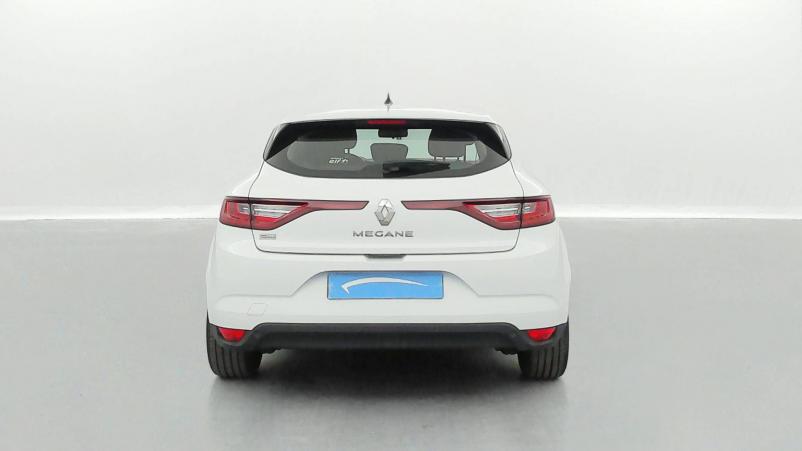 Vente en ligne Renault Megane 4 Mégane IV Berline Blue dCi 95 au prix de 15 990 €