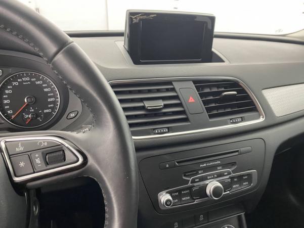 Vente en ligne Audi Q3  2.0 TDI 140 ch au prix de 21 490 €