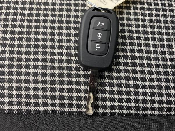 Vente en ligne Renault Twingo 3  SCe 65 - 20 au prix de 10 490 €