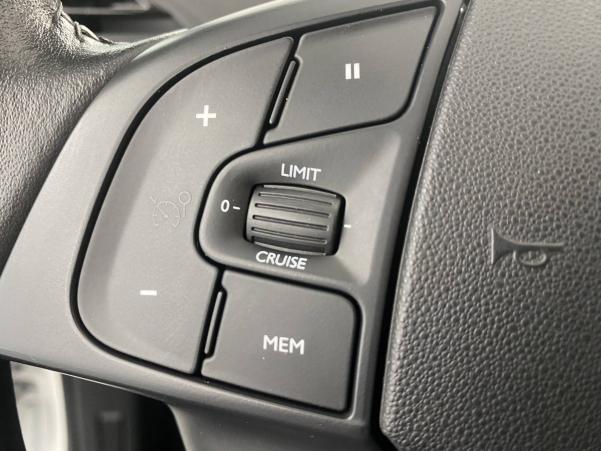 Vente en ligne Citroën C4 Spacetourer  PureTech 130 S&S au prix de 18 990 €