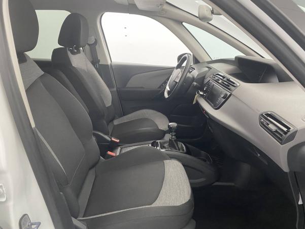 Vente en ligne Citroën C4 Spacetourer  PureTech 130 S&S au prix de 18 990 €
