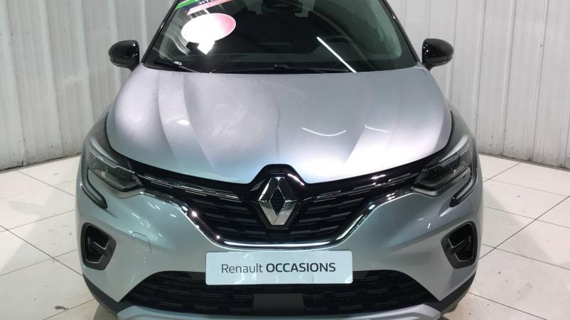 Vente en ligne Renault Captur  E-Tech Plug-in 160 au prix de 28 990 €