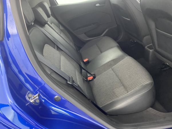 Vente en ligne Renault Clio 5 Clio TCe 90 au prix de 17 980 €