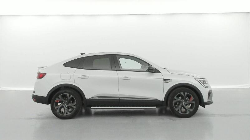 Vente en ligne Renault Arkana  E-Tech 145 - 21B au prix de 30 990 €