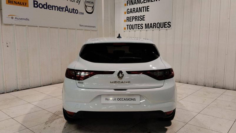 Vente en ligne Renault Megane 4 Mégane IV Berline Blue dCi 95 au prix de 16 490 €