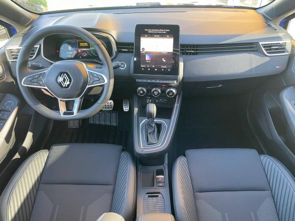 Vente en ligne Renault Clio 5 Clio E-Tech full hybrid 145 au prix de 26 400 €