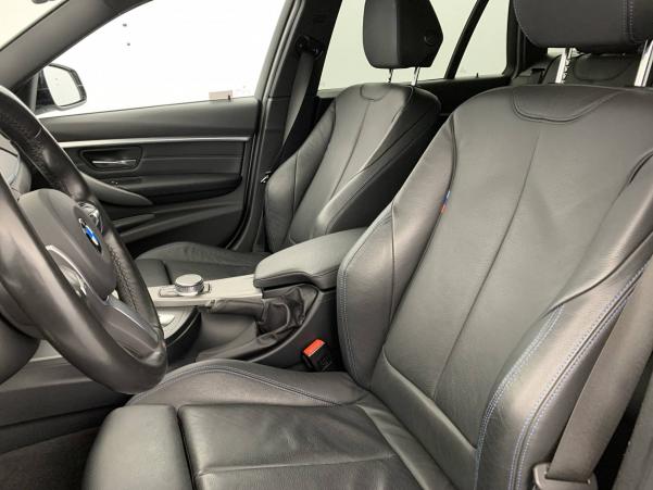 Vente en ligne Bmw Série 3 Touring Touring 320d xDrive 190 ch BVA8 au prix de 27 990 €