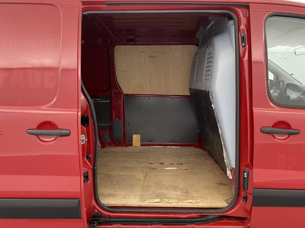 Vente en ligne Citroën Jumper Fourgon JUMPY FGN TOLE 29 L2H1 HDI 125 FAP au prix de 15 590 €