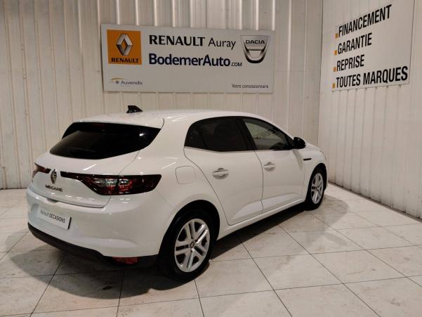 Vente en ligne Renault Megane 4 Mégane IV Berline Blue dCi 95 au prix de 16 990 €