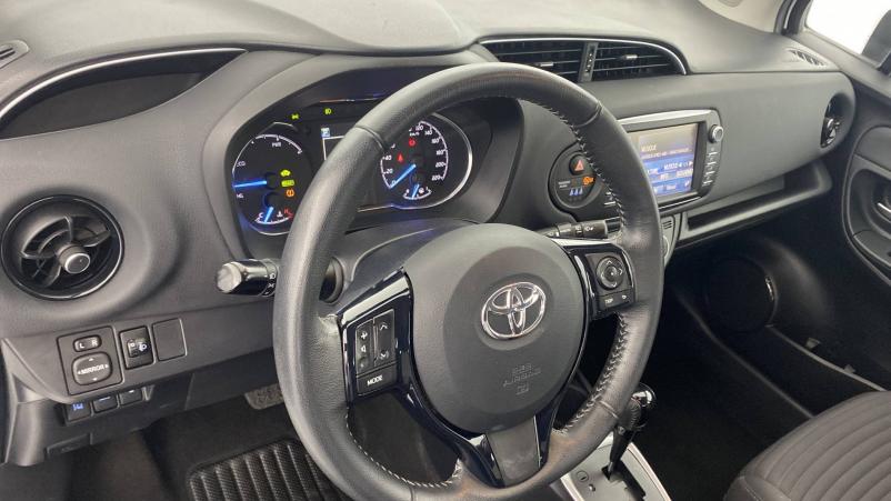 Vente en ligne Toyota Yaris Yaris Hybride 100h au prix de 12 490 €