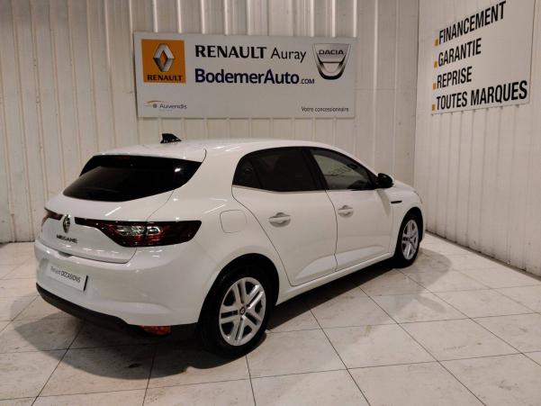 Vente en ligne Renault Megane 4 Mégane IV Berline Blue dCi 95 au prix de 16 490 €