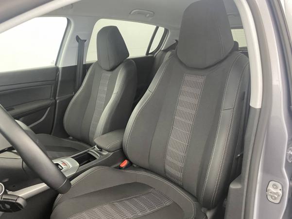 Vente en ligne Peugeot 308  PureTech 130ch S&S BVM6 au prix de 22 470 €