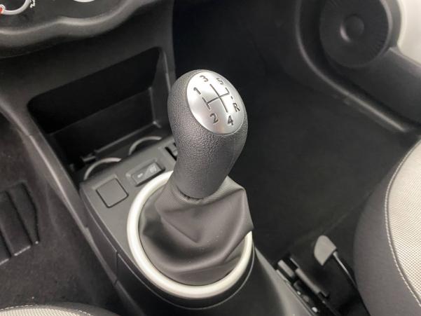 Vente en ligne Renault Twingo 3  1.0 SCe 70 BC au prix de 9 990 €