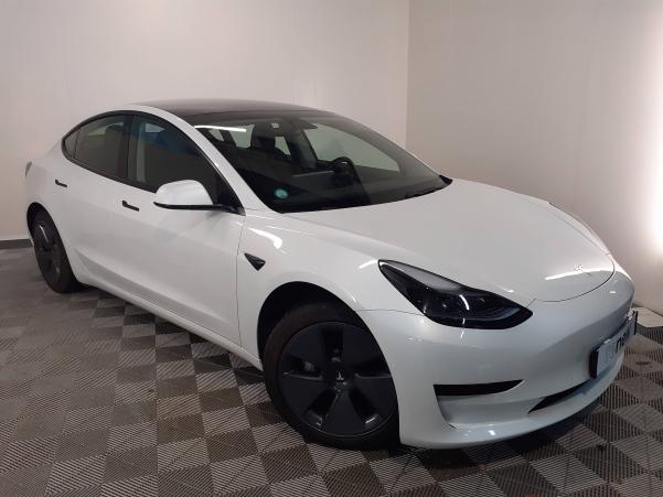 Vente en ligne Tesla Model 3  Standard Range Plus RWD au prix de 35 990 €