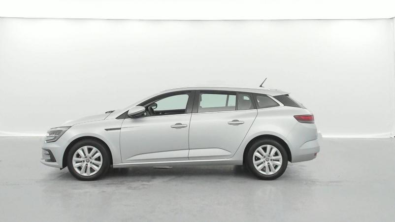 Vente en ligne Renault Megane 4 Estate Mégane IV Estate Blue dCi 115 EDC au prix de 21 990 €