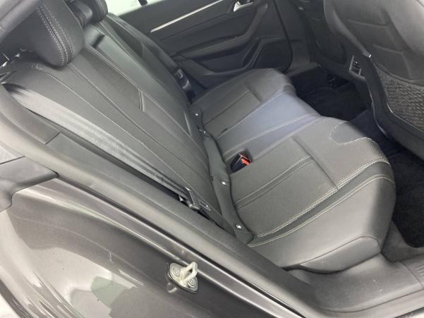 Vente en ligne Peugeot 508  Hybrid 225 e-EAT8 au prix de 31 990 €